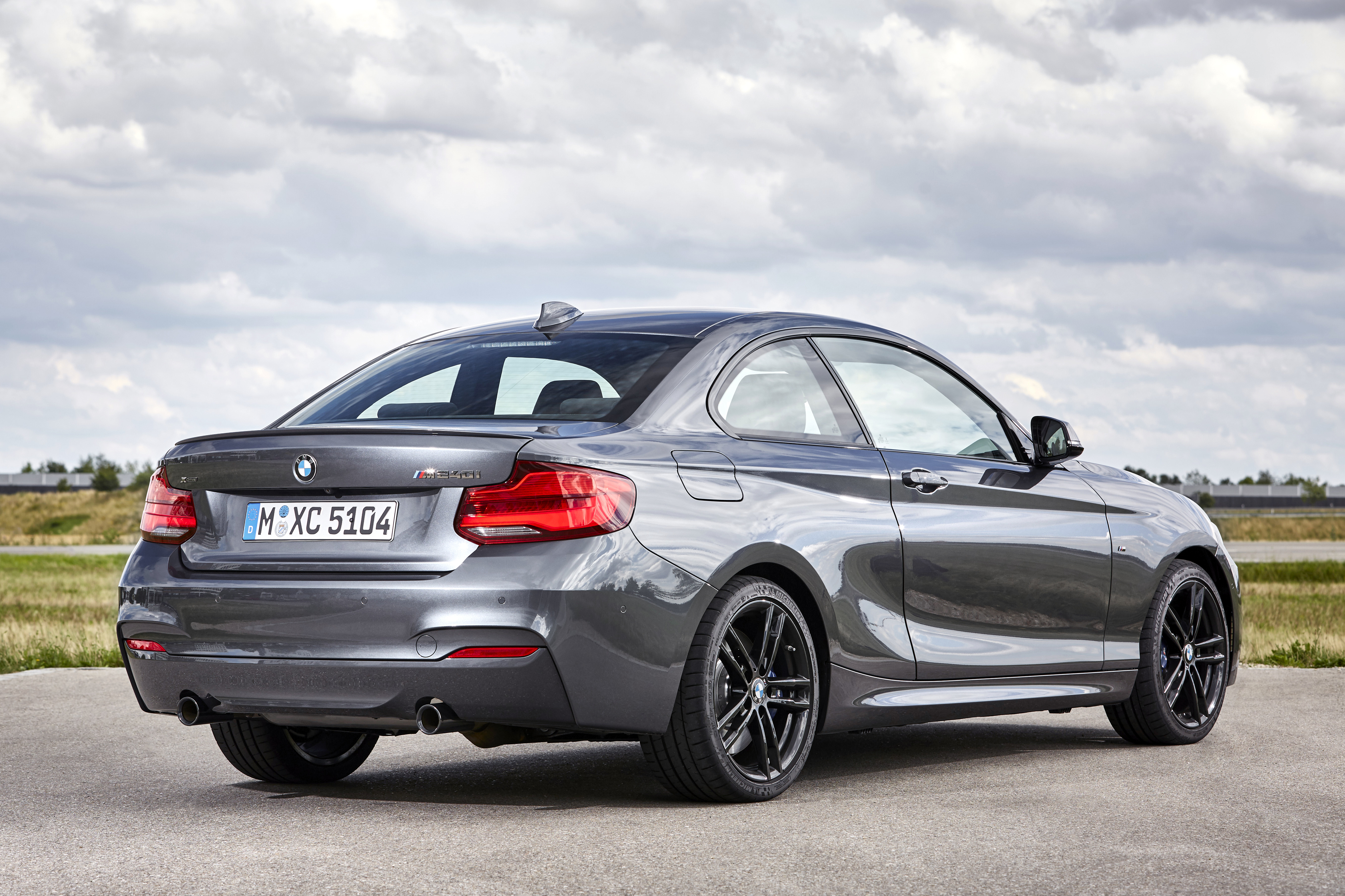 2018 BMW M240i